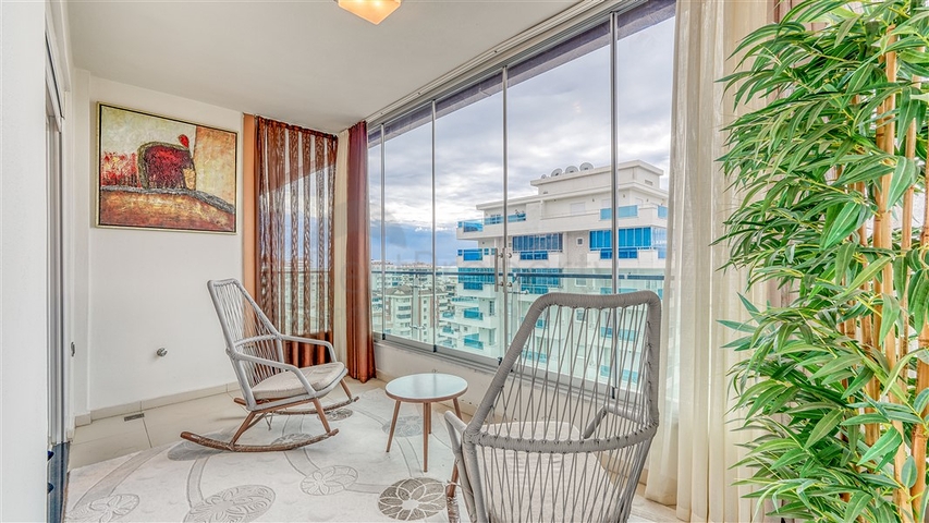 بنتهاوس واسع 3 + 1 في محمودلار