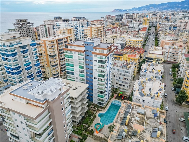 بنتهاوس واسع 3 + 1 في محمودلار