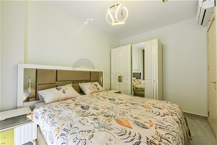 شقة 1+1 في واحدة من أفضل المجمعات في ألانيا 