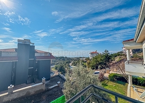 فيلا مطلة على البحر للبيع في ألانيا / 3 غرف نوم ، 170 م2