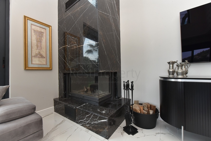 فيلا 4+1 في وسط ألانيا 