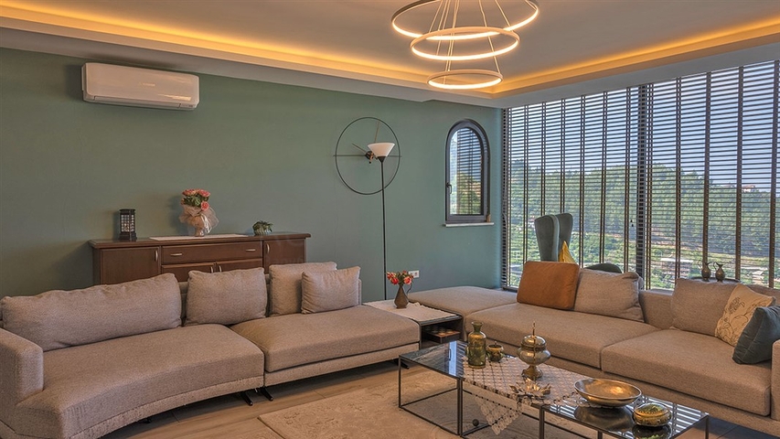 4 + 1 فيلا للبيع في ألانيا عن طريق البحر / منزل الانتهاء مع الأثاث