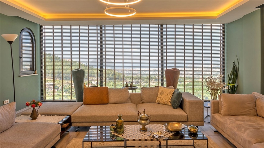 4 + 1 فيلا للبيع في ألانيا عن طريق البحر / منزل الانتهاء مع الأثاث