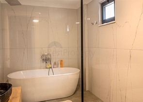 4 + 1 فيلا للبيع في ألانيا عن طريق البحر / منزل الانتهاء مع الأثاث