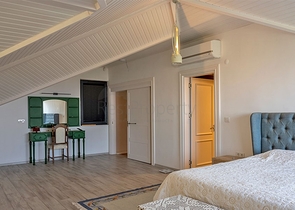 4 + 1 فيلا للبيع في ألانيا عن طريق البحر / منزل الانتهاء مع الأثاث