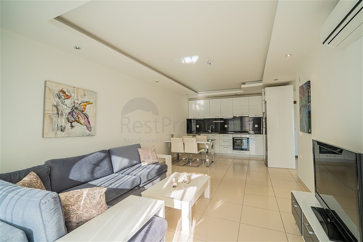 شقة مفروشة 1 + 1 في أوبا