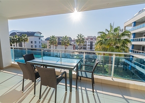 شقة مفروشة 1 + 1 في أوبا