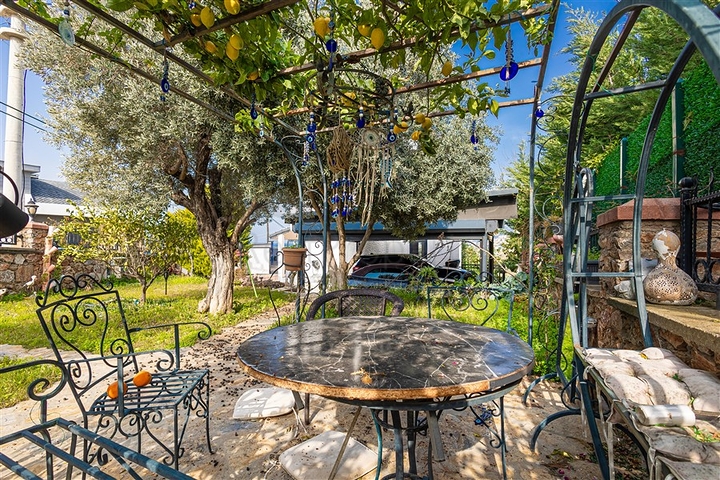 فيلا مع إطلالة بانورامية على البحر الأبيض المتوسط هي مساحة مثالية للعيش والاسترخاء