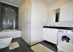 شقة 2+1 في مجمع على بعد 50 متر من الشاطئ في منطقة كارجيجاك