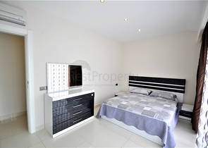 شقة 2+1 في مجمع على بعد 50 متر من الشاطئ في منطقة كارجيجاك