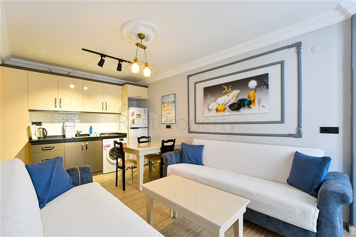 شقة 1+1 في منطقة أوبا على بعد 550 متر فقط من البحر