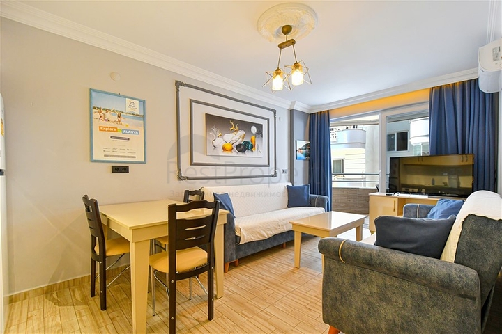 شقة 1+1 في منطقة أوبا على بعد 550 متر فقط من البحر