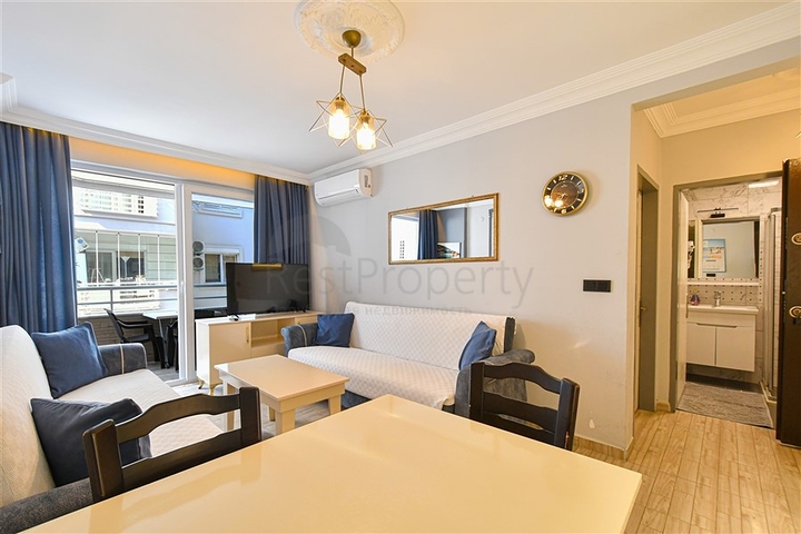 شقة 1+1 في منطقة أوبا على بعد 550 متر فقط من البحر