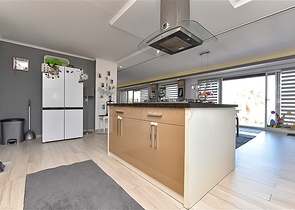 فيلا فاخرة محاطة بالطبيعة والراحة