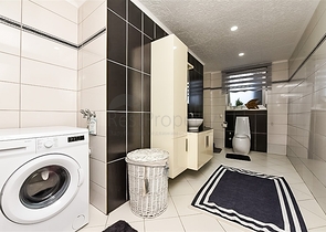 فيلا فاخرة محاطة بالطبيعة والراحة