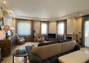 فيلا مفروشة مطلة على البحر في منطقة كارجيجاك الخلابة