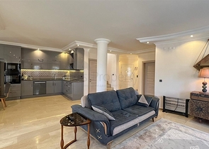 فيلا مفروشة مطلة على البحر في منطقة كارجيجاك الخلابة