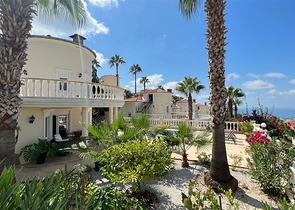 فيلا مفروشة مطلة على البحر في منطقة كارجيجاك الخلابة