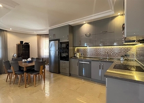 فيلا مفروشة مطلة على البحر في منطقة كارجيجاك الخلابة