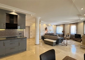 فيلا مفروشة مطلة على البحر في منطقة كارجيجاك الخلابة