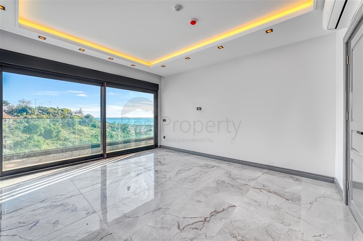 فيلا فاخرة حديثة في وسط سيكجيلي مع إطلالات بانورامية على البحر فيلا فاخرة حديثة في وسط سيكجيلي مع إطلالات بانورامية على البحر