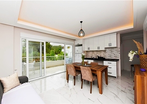 شقة 2 + 1 في منطقة أوبا