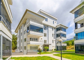 شقة 2 + 1 في منطقة أوبا