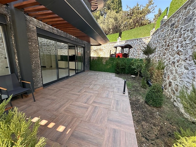 شقة حديثة 2 + 1 في مجمع مريح مع بنية تحتية فندقية