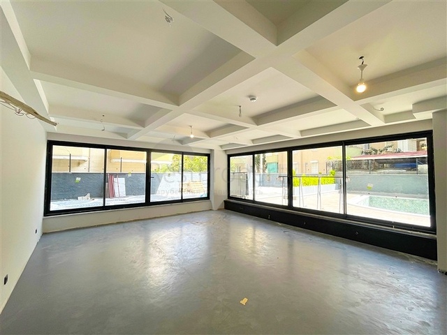 بنتهاوس مطل على البحر في قلب ألانيا 