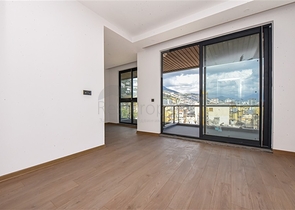 بنتهاوس مطل على البحر في قلب ألانيا 