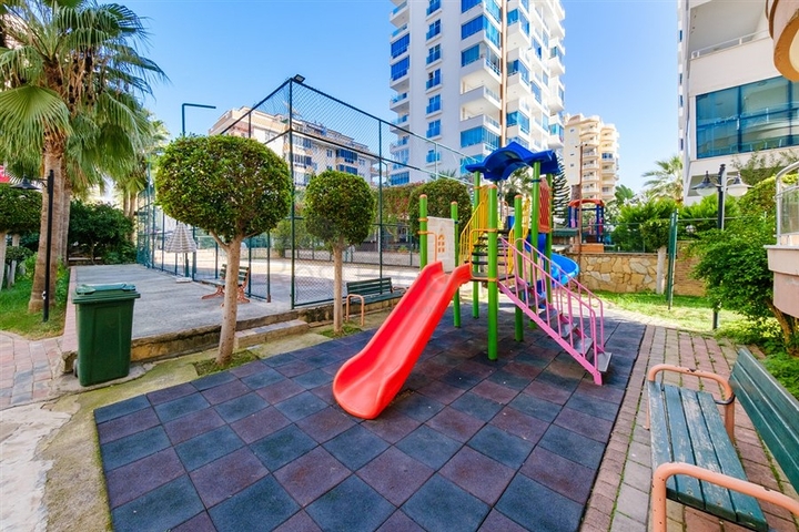 شقة 2+1 في منطقة محمودلار على مسافة قريبة من البحر