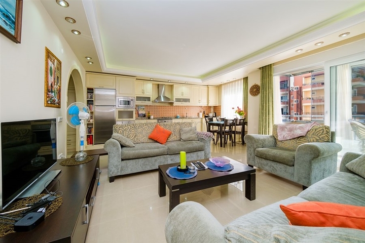 شقة 2+1 في منطقة محمودلار على مسافة قريبة من البحر