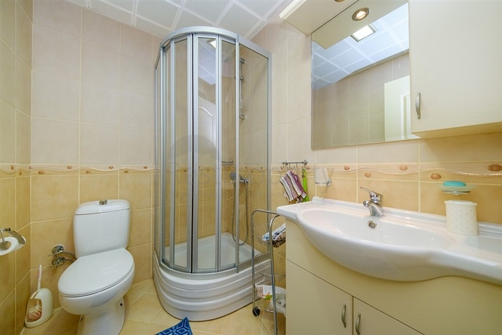 شقة 2+1 في منطقة محمودلار على مسافة قريبة من البحر