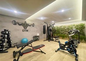 شقة حديثة 1 + 1 في مجمع مع بنية تحتية للفنادق-على بعد 250 متر فقط من شاطئ كليوباترا