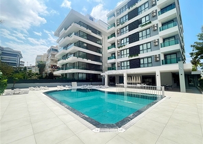 شقة حديثة 1 + 1 في مجمع مع بنية تحتية للفنادق-على بعد 250 متر فقط من شاطئ كليوباترا