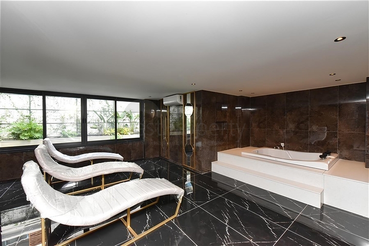 بنتهاوس فاخر 3 + 1 في منطقة مرموقة في ألانيا مطلة على البحر