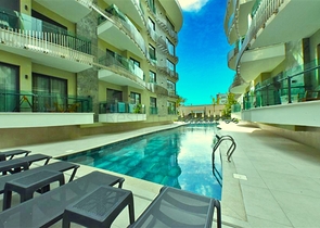 شقة مريحة 1 + 1 في وسط ألانيا هي خيار مثالي للتأجير عن طريق البحر