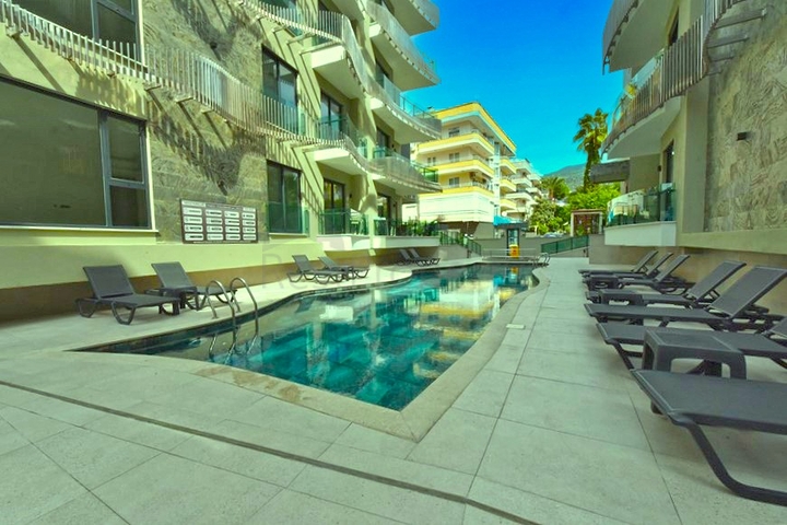 شقق حديثة مع بنية تحتية فاخرة في وسط ألانيا