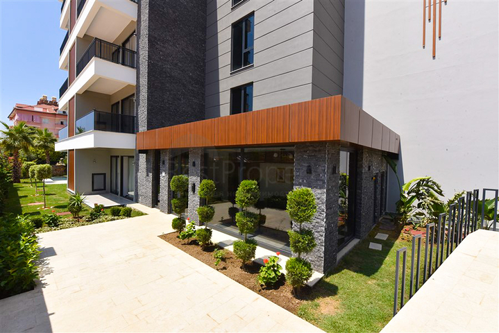 بنتهاوس مفروش واسع في منطقة مرموقة في أوبا