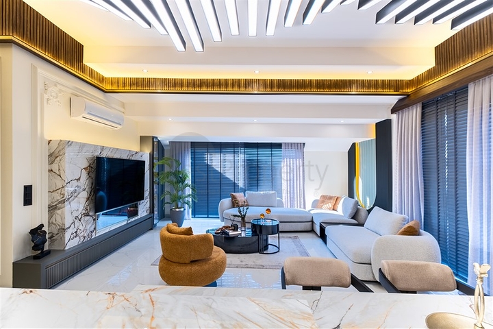 بنتهاوس مفروش واسع في منطقة مرموقة في أوبا