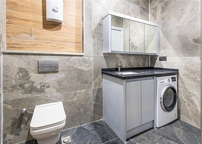 بنتهاوس مفروش واسع في منطقة مرموقة في أوبا