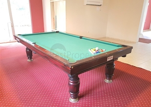 شقة واسعة لجميع أفراد الأسرة في مجمع بالقرب من البحر