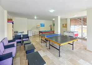 شقة فسيحة 2 + 1 مطلة على البحر في منطقة هادئة في ألانيا 