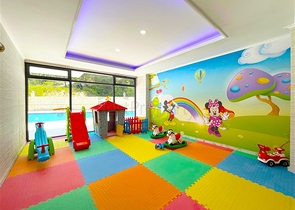 شقة حديثة 2 + 1 في مجمع جديد ببنية تحتية غنية