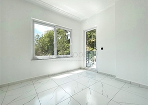 شقة حديثة 2 + 1 في مجمع جديد ببنية تحتية غنية