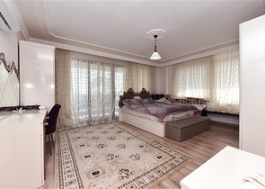 فيلا فسيحة 11 + 2 مع قطعة أرض خاصة وإطلالات بانورامية على البحر