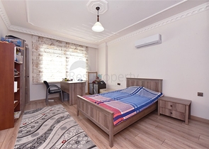 فيلا فسيحة 11 + 2 مع قطعة أرض خاصة وإطلالات بانورامية على البحر