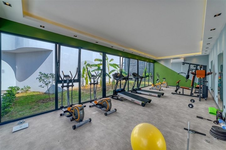 بنتهاوس فاخر مطل على البحر 50 متر من البحر