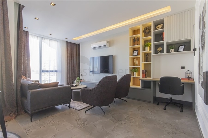 بنتهاوس فاخر مطل على البحر 50 متر من البحر