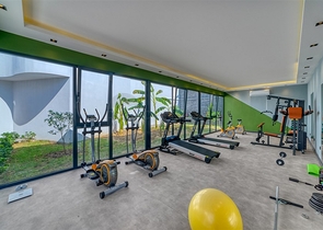 بنتهاوس فاخر مطل على البحر 50 متر من البحر